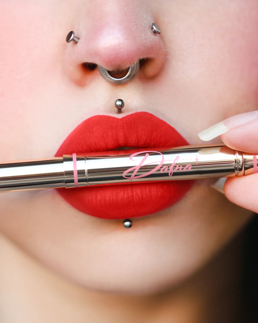 Vintage Starlet - Long Lasting Matte Lipstick